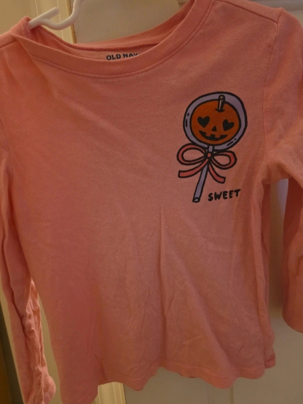Old Navy Pink Long-Sleeve Top with Halloween Lollipop Graphic